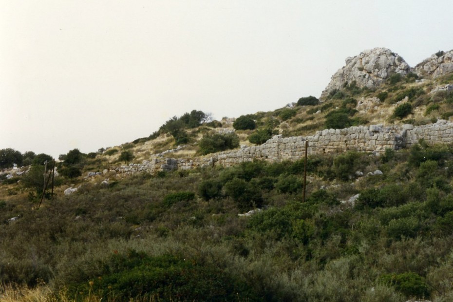 Επίδαυρος Λιμηρά: Τα τείχη από ανατολικά